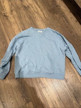 American Eagle Outfitters Light Blue Crewneck Sweatshirt